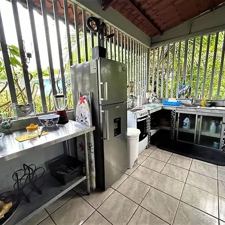 Casa Sophia: Triple Apartment Options with Wi-Fi Guapiles Exterior photo