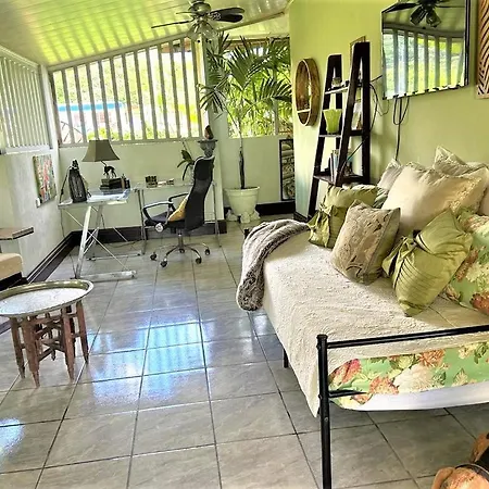 Casa Sophia: Triple Apartment Options with Wi-Fi Guapiles Exterior photo