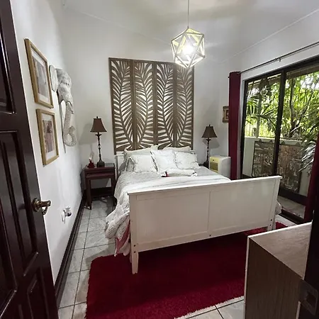 Casa Sophia: Triple Apartment Options with Wi-Fi Guapiles Exterior photo