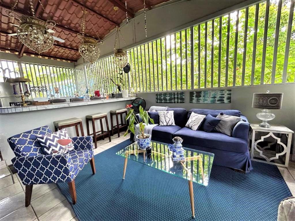 Casa Sophia: Triple Options With Wi-fi Apartment