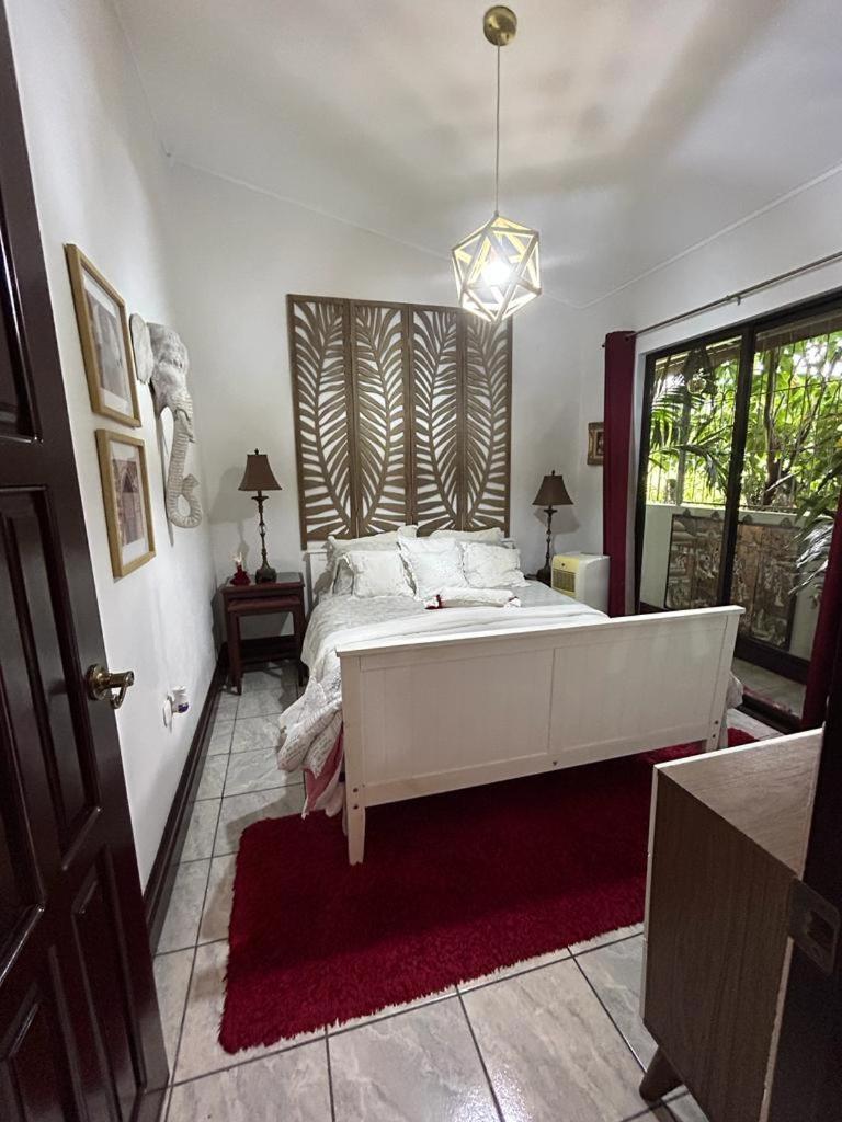 Casa Sophia: Triple Options With Wi-fi * Guapiles