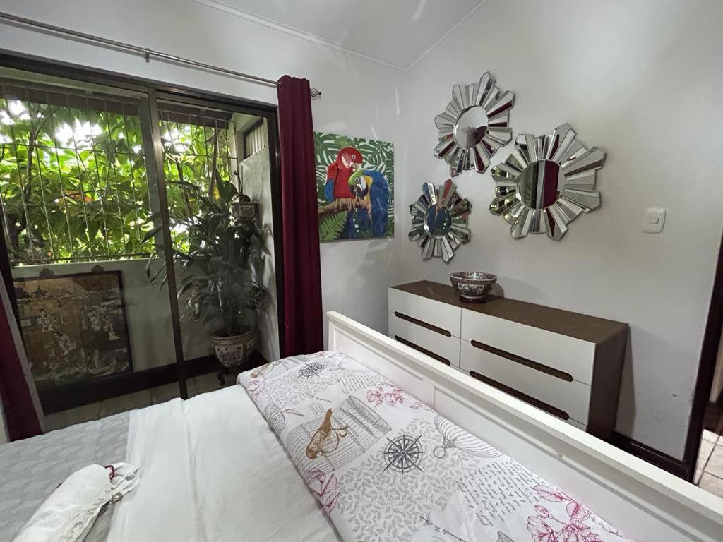 Casa Sophia: Triple Options With Wi-fi * Guapiles