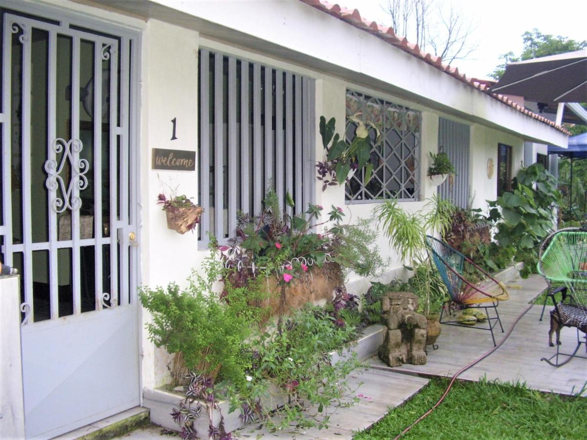 Casa Sophia: Triple Options With Wi-fi Apartment